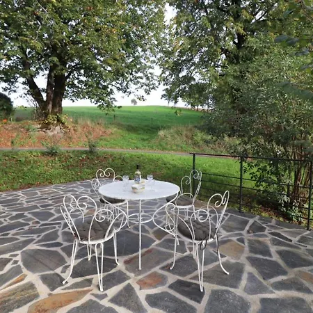 Maison De Caractere Avec Jardin, Terrasses, Poele Et Activites De Plein-air, Renover En 2022 - Fr-1-742-6 *