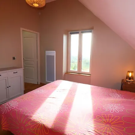 Maison De Caractere Avec Jardin, Terrasses, Poele Et Activites De Plein-air, Renover En 2022 - Fr-1-742-6 *